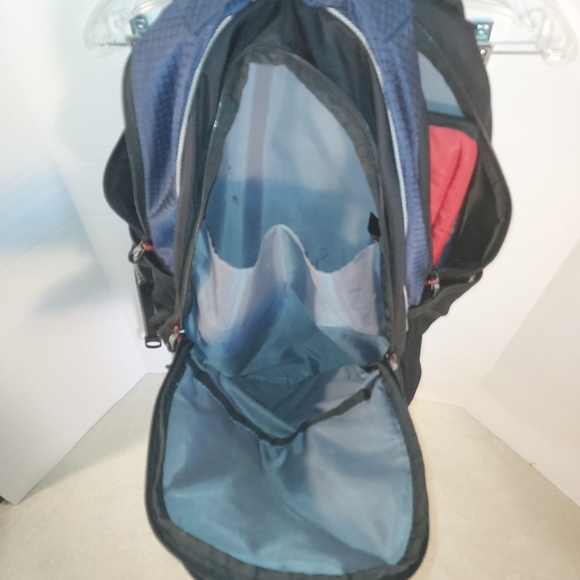 Swiss+Gear by Wenger Colbalt 16" Laptop Backpack - Picture 4 of 10